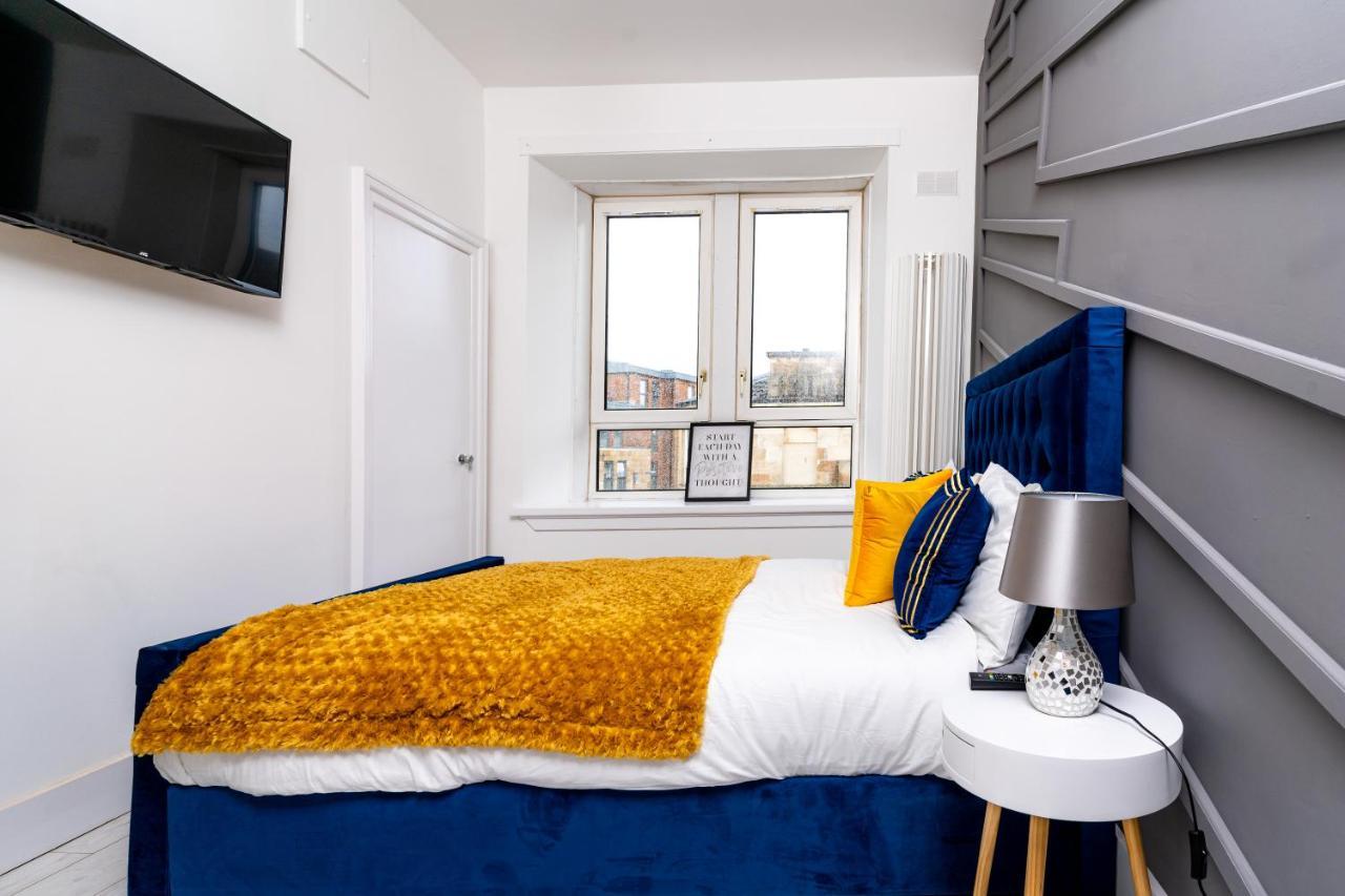 Cheerful 2 Bedroom Homely Apartment, Sleeps 6 Guest Comfy, 3X Double Bed, Parking, Free Wifi, Suitable For Business, Leisure Guest,Glasgow, Glasgow West End, Near City Centre Exteriör bild
